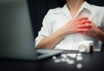 बैक्टीरियल पेरिकार्डिटिस : दिल की हालत को बना सकती है कमजोर!