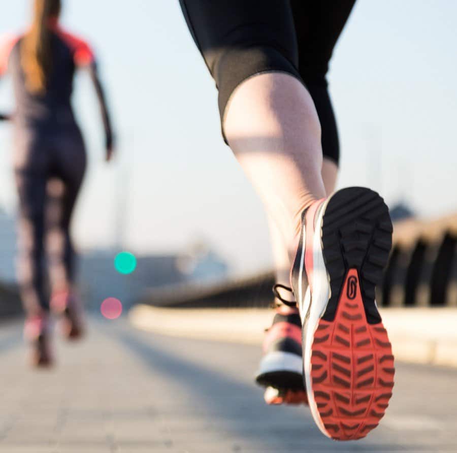 हार्ट और लंग्स के पेशेंट्स के लिए फायदेमंद हो सकती हैं यह आसान एक्सरसाइजेज