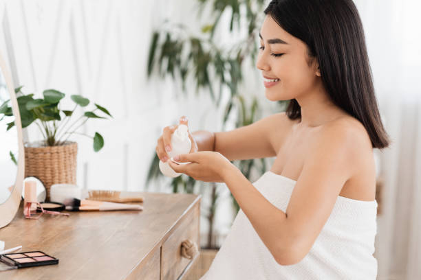 Best Toner For Oily Skin: महिलाओं और पुरुषों के ऑयली स्किन के लिए बेस्ट टोनर!