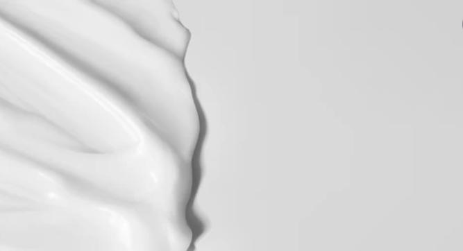 ऑयली स्किन के लिए ढूढ़ रही हैं बेस्ट मॉश्चराइजर, तो यहां मिलेगी आपको जानकारी!