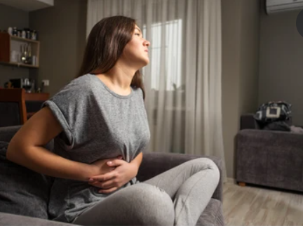 Relief from trapped gas: ट्रैप्ड गैस से रिलीफ के लिए क्या अपनाएं जा सकते हैं उपाय?