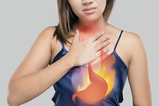 Heartburn Relief: हार्ट बर्न से राहत पाने के लिए यहां बताये 8 टिप्स आपके लिए हो सकते हैं असरदार!