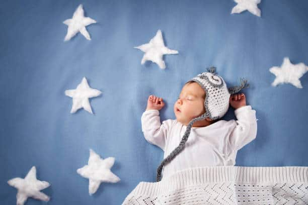 Babies Sleep: शिशु की रात की नींद टूटने के कारण और रात भर शिशु सोना कब कर सकता है शुरू?