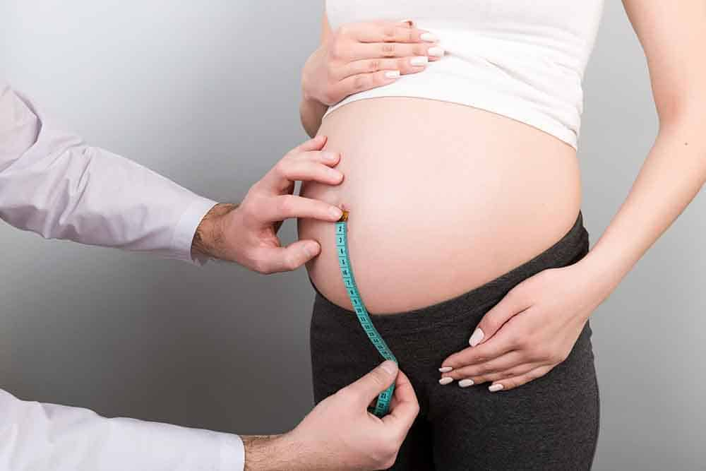 फंडल हाइट (Fundal Height) से पता चल सकती है गर्भस्थ शिशु की हाइट, जानें कैसे करते हैं मेजर