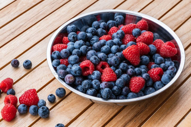 माइंड डायट (MIND Diet) ब्रेन फंक्शन को सुधारने में करती है मदद, इन 10 फूड्स को किया जाता है शामिल